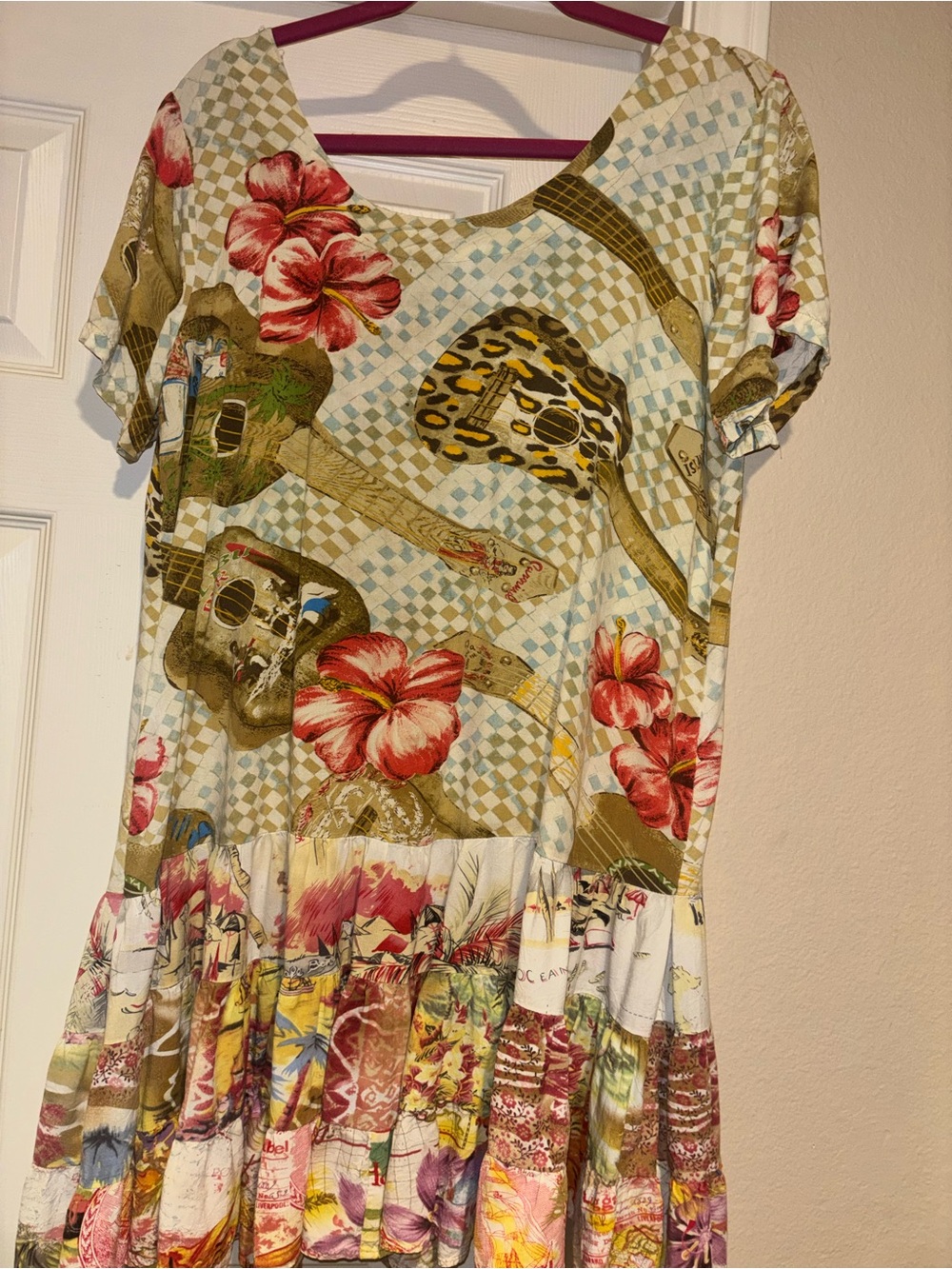 Jams World vintage Hattie Ttopical Floral & Guitar Print M/L no tag